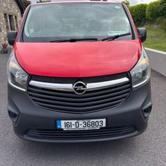 Opel Vivaro 2016