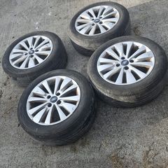 Ford Connect alloys brand new Bridgestone tyres