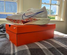 Nike Vaporfly 3 - Size 12