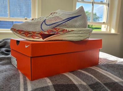 Nike Vaporfly 3 - Size 12