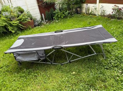 Royal Lesiure Home/Camp Foldable Bed