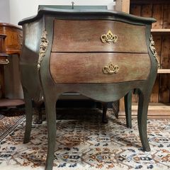 FLASH SALE ! Was 350 now 300 !! Stylishly Painted Bombe Chest of Drawers