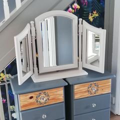 3 mirror dressing table set with bevel edge adjustable mirrors