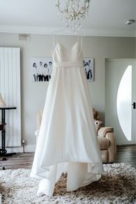 Justin Alexander Wedding Dress