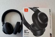 Noise Cancelling Headphones