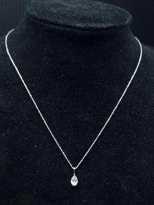 Vintage 9ct White Gold Pear CZ Pendant Necklace Fully Hallmarked Dublin 40cm