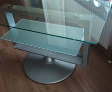 Swivel TV stand