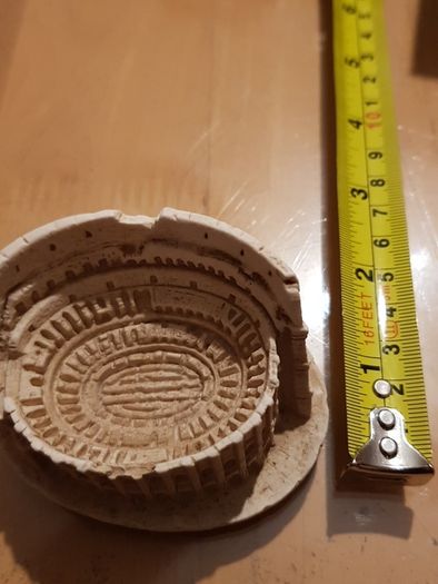 Roman Colosseum resin minature