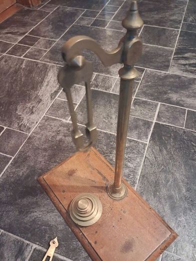 antiques scales