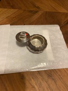 Vintage travel ashtray