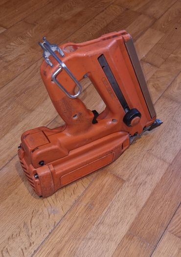 paslode im350 nail gun