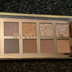 Revolution eye shadow palette