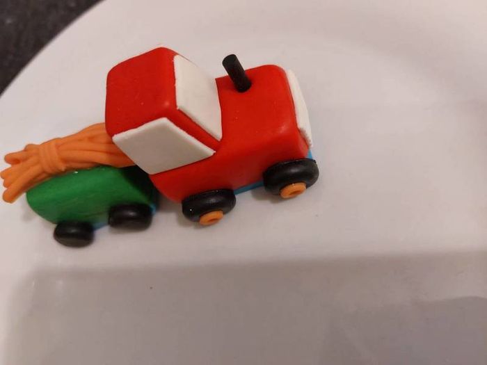 Tractor Scarecrow Barn with Animals Cake Decorations