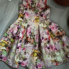 Dress for 6 years old like new