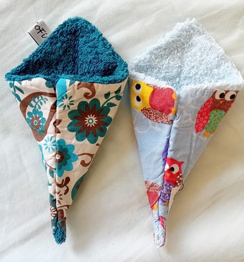 2 Handmade Ice-cream cone holders