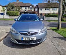 Opel Astra 2011