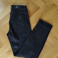 Luisa Cerano Coated Skinny Slim Crop Jeans