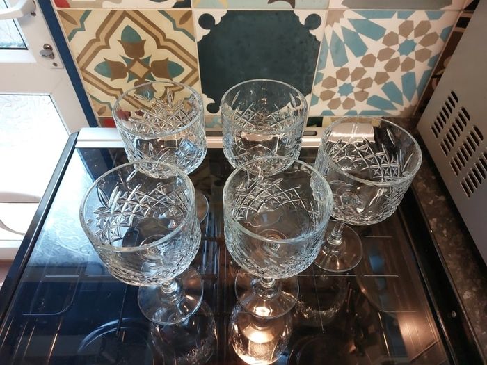 Set of 4 crystal desert glasses