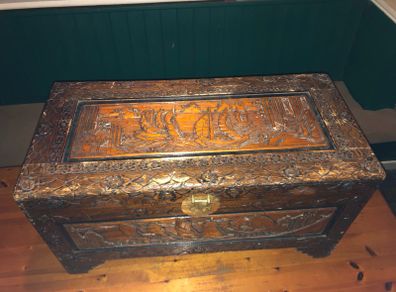 Large camphour