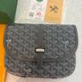 man bag Image 4