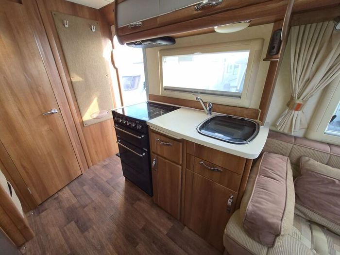 Camper