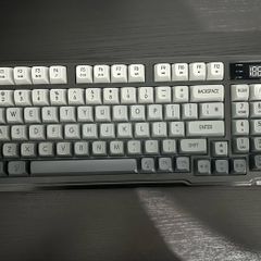 Freewolf wireless keyboard new