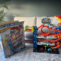 Hot Wheels Ultimate Garage dragon