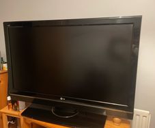 (old) 42" Lg Tv