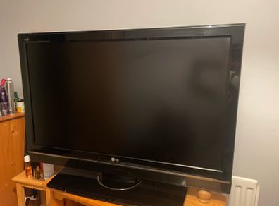 (old) 42" Lg Tv