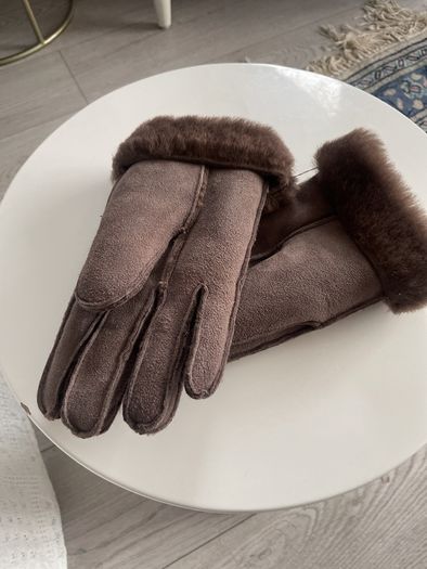 New Sheepskin Gloves