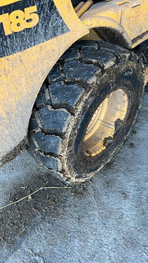 Agri tyres bkt/puncture repairs