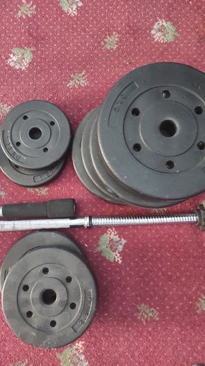 HOME GYM SET 27.5kg Plates + 12kg Kettlebell 40
