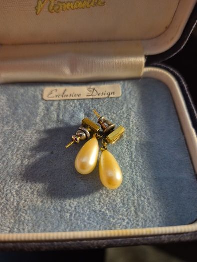 Vintage Teardrop Earrings