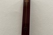 Charlotte tilbury beauty light wand highlighter in shade spotlight