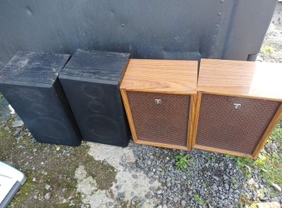 2 pair of speakers