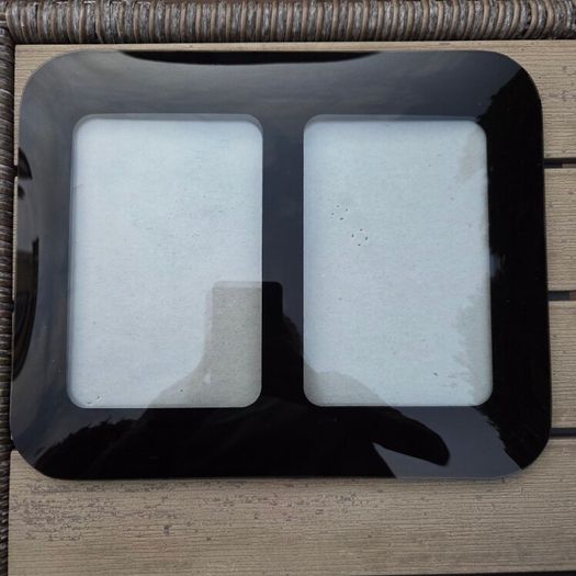 5 Retro curved black glass frames