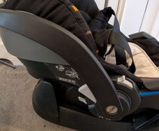 besafe infant car seat with base