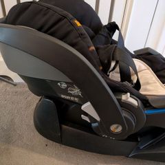 besafe infant car seat with base