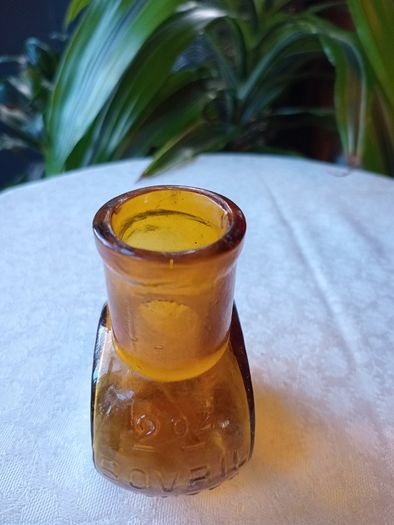 Set of 3 Antique Amber Glass Bottles - OXO 16oz & Bovril 2oz & 1/2oz. c.1900-1930. Excellent Antique Condition