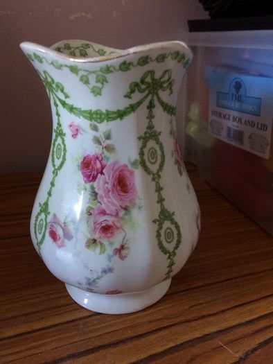 Small Bisto England Vase