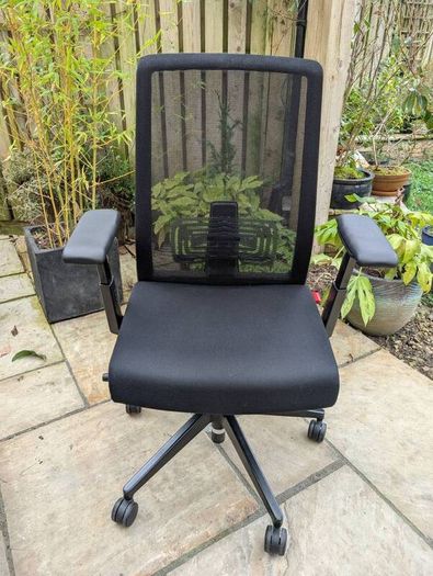 ergonomic office chair