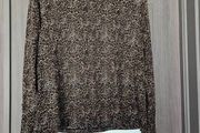 Leopard print top