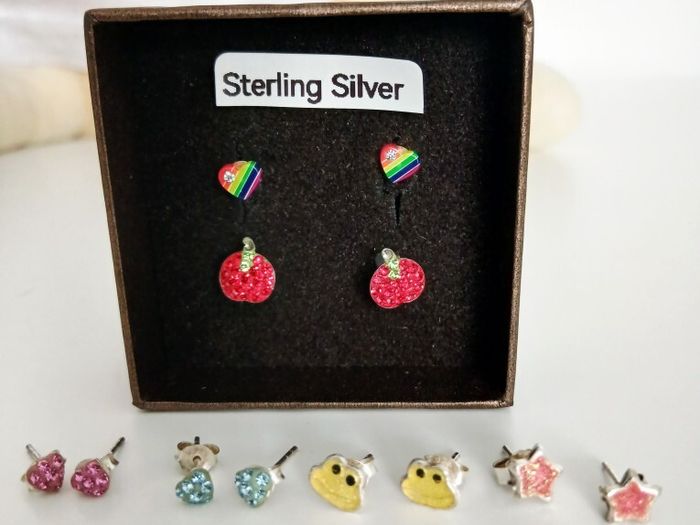 Girl's NEW Silver Earrings