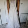 Stunning Wedding dress size 10 Image 5