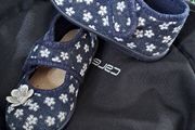 Toddler's shoes
