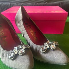 Le Babe shoes
