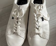 Mens shoes