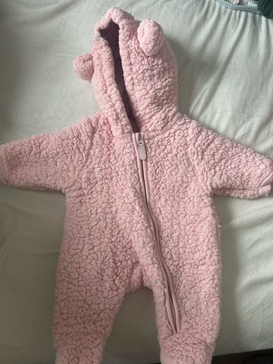 pramsuit