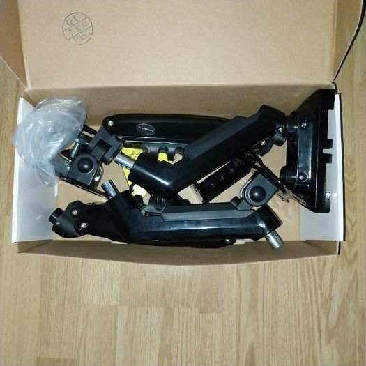 Invision MX 400 Monitor Arm