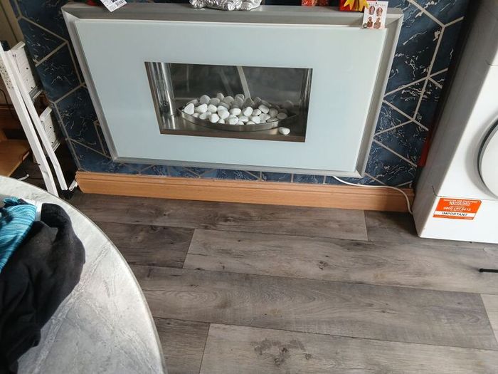wall mounted fire